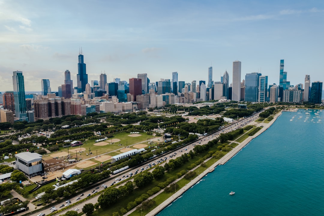 Chicago Mayor Threatens Veto Over Budget Dispute and Tax Proposals