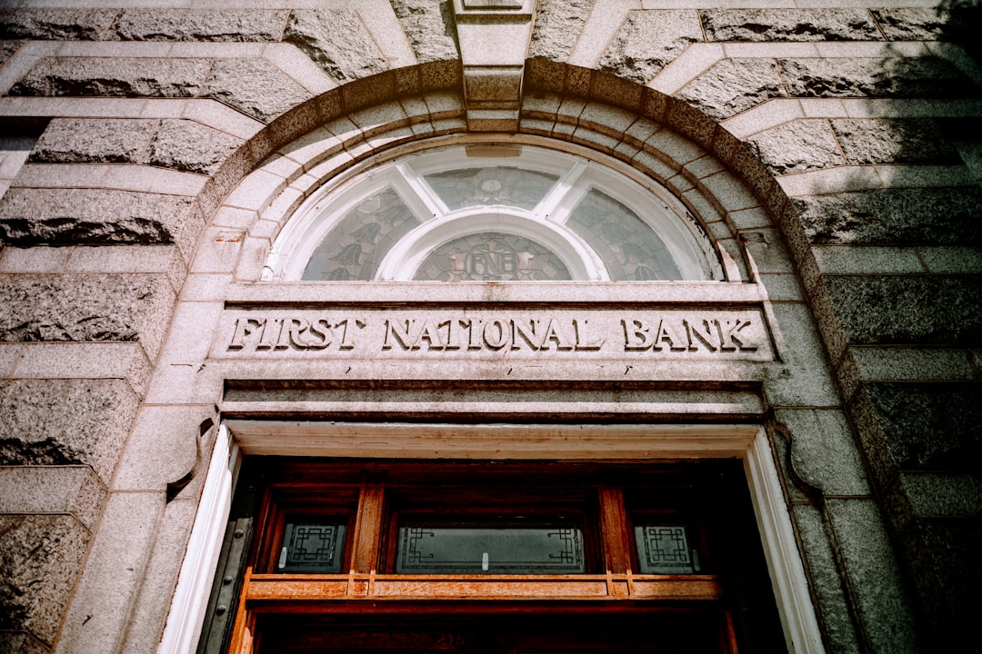 Federal Reserve FOMC lowers federal funds rate target by 25 basis points