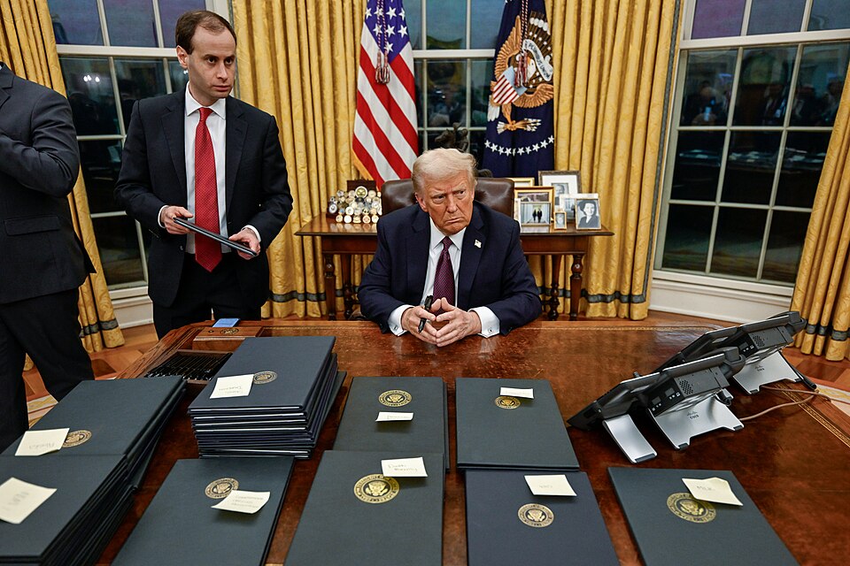 Fox News Poll Shows Rising Disapproval of Congress and President Trump