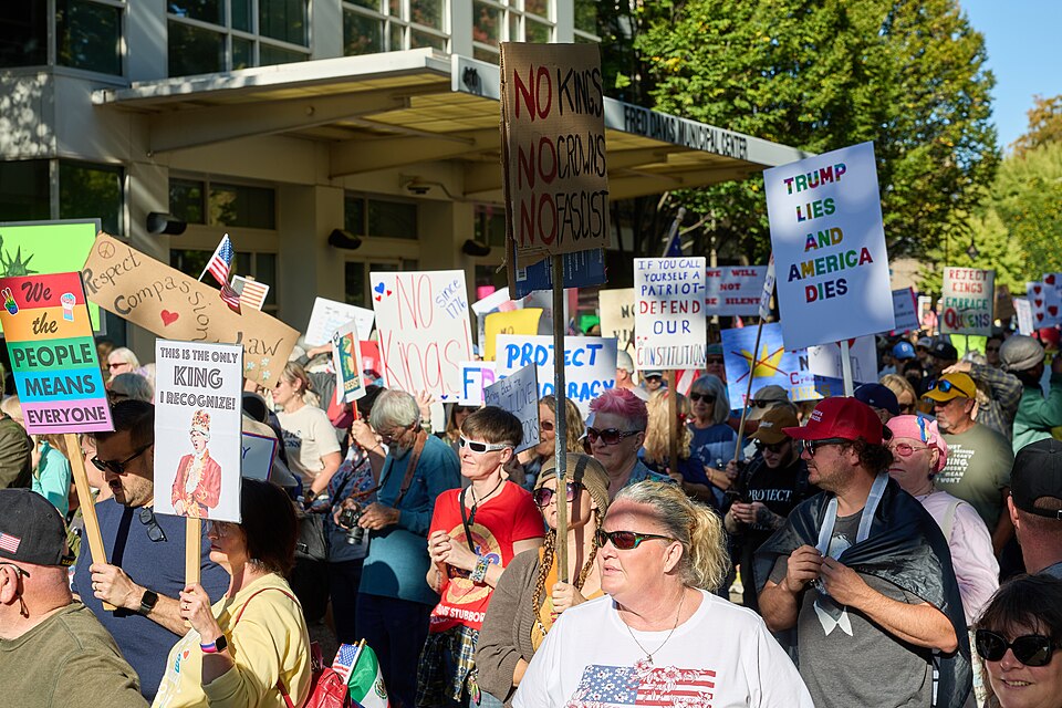 Democrats Discussing 25th Amendment Removal of Trump Over Iran Threats