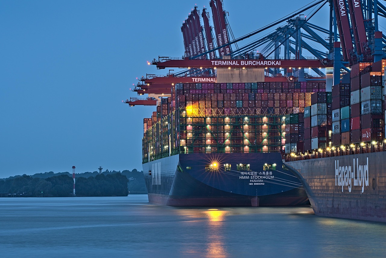 US and Canada fail to finalize trade deal, triggering new tariffs